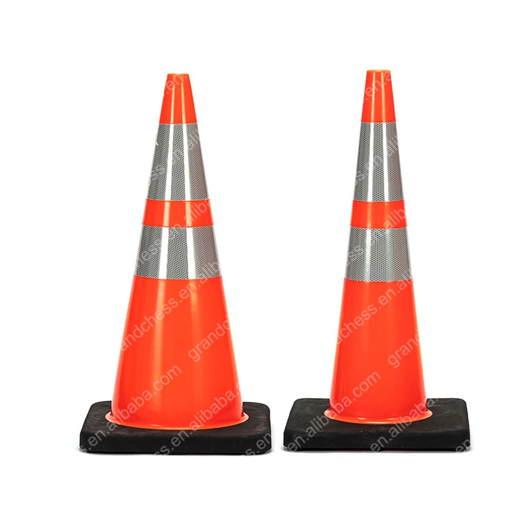 
America Standard 28 inch 700mm High Black Base PVC Traffic Road Cone 