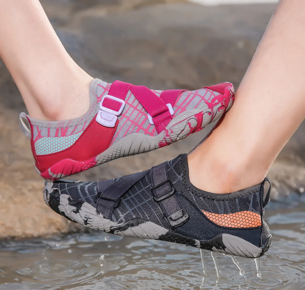 Free sample outdoor leisure sports water shoes non-slip wading shoes