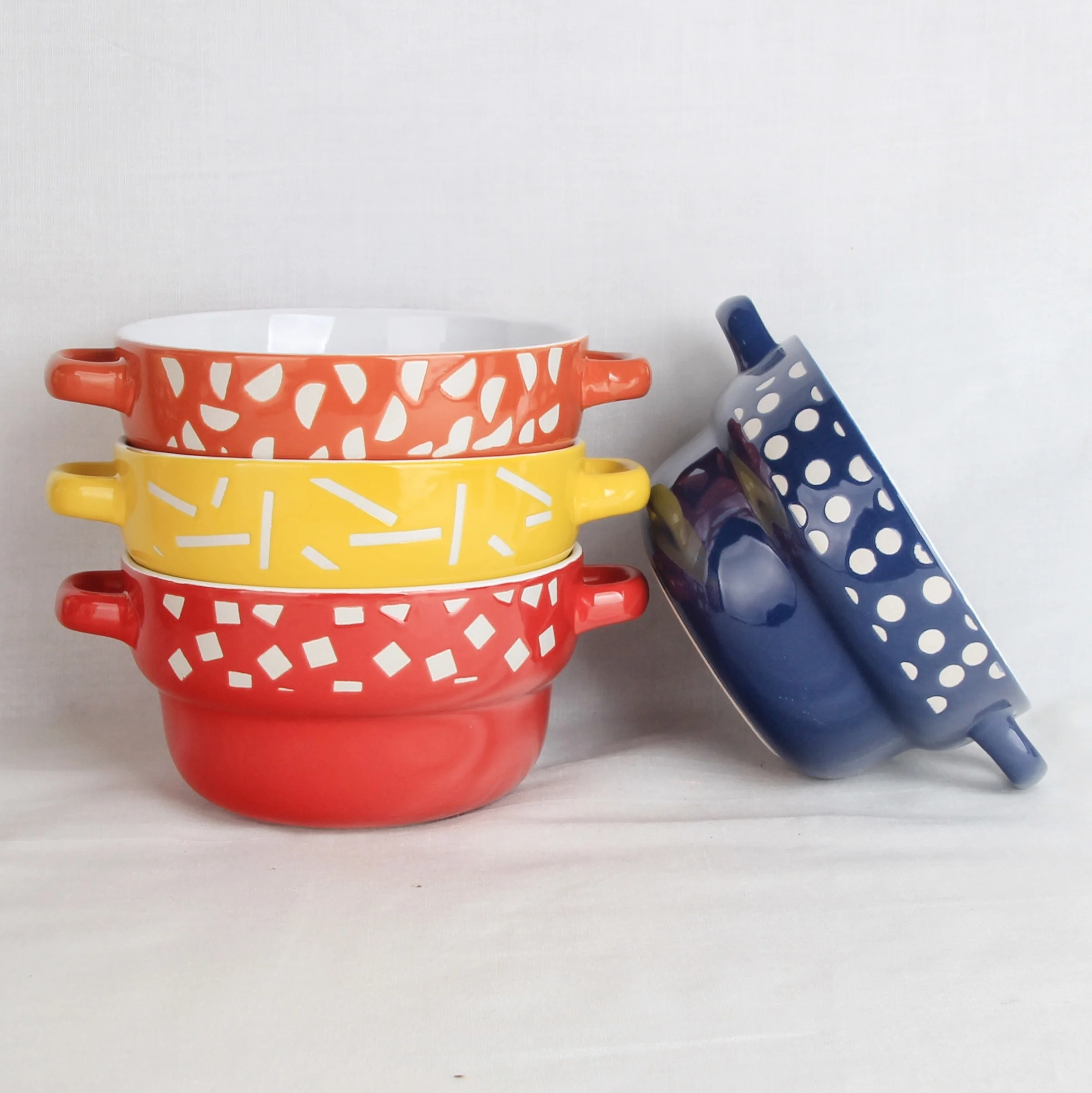 Customized 5 inch ceramic Soup Bowl with Handle Ceramic Bowl for Cereal, Stew, Chill,BOWL WITH TWO HANDLE