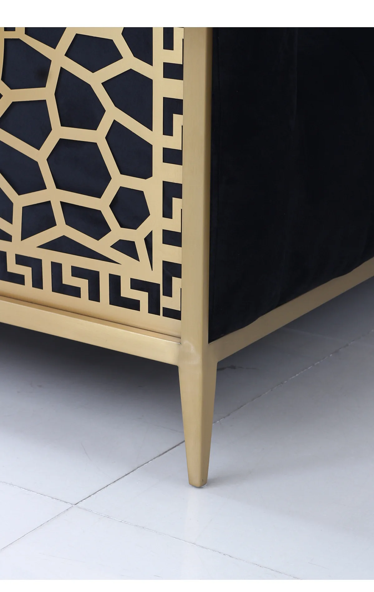 Nordic Designer Modern Accent Furniture Gold Metal Frame Living Room Luxury Sofa Loveseat and Chair