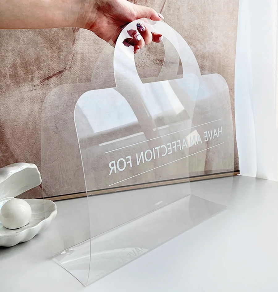 Tiktok Hot 2023 New Internet Celebrity Customize Logo Portable PVC PET Flower Gift Box Transparent Flower Bag