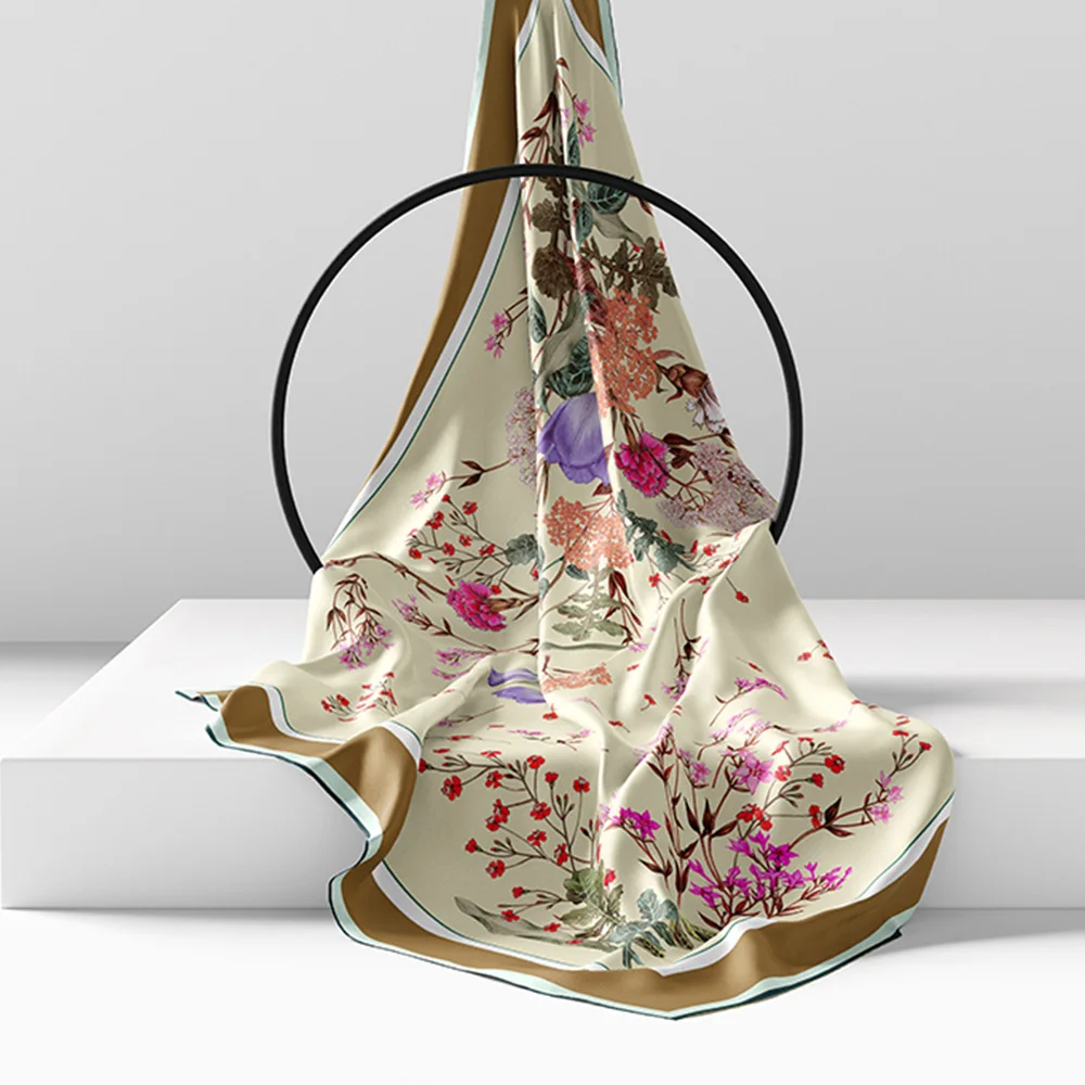 
 Высококачественная свежая цветочная струйная шелковая атласная шелковая ткань с цифровым принтом в европейском стиле  