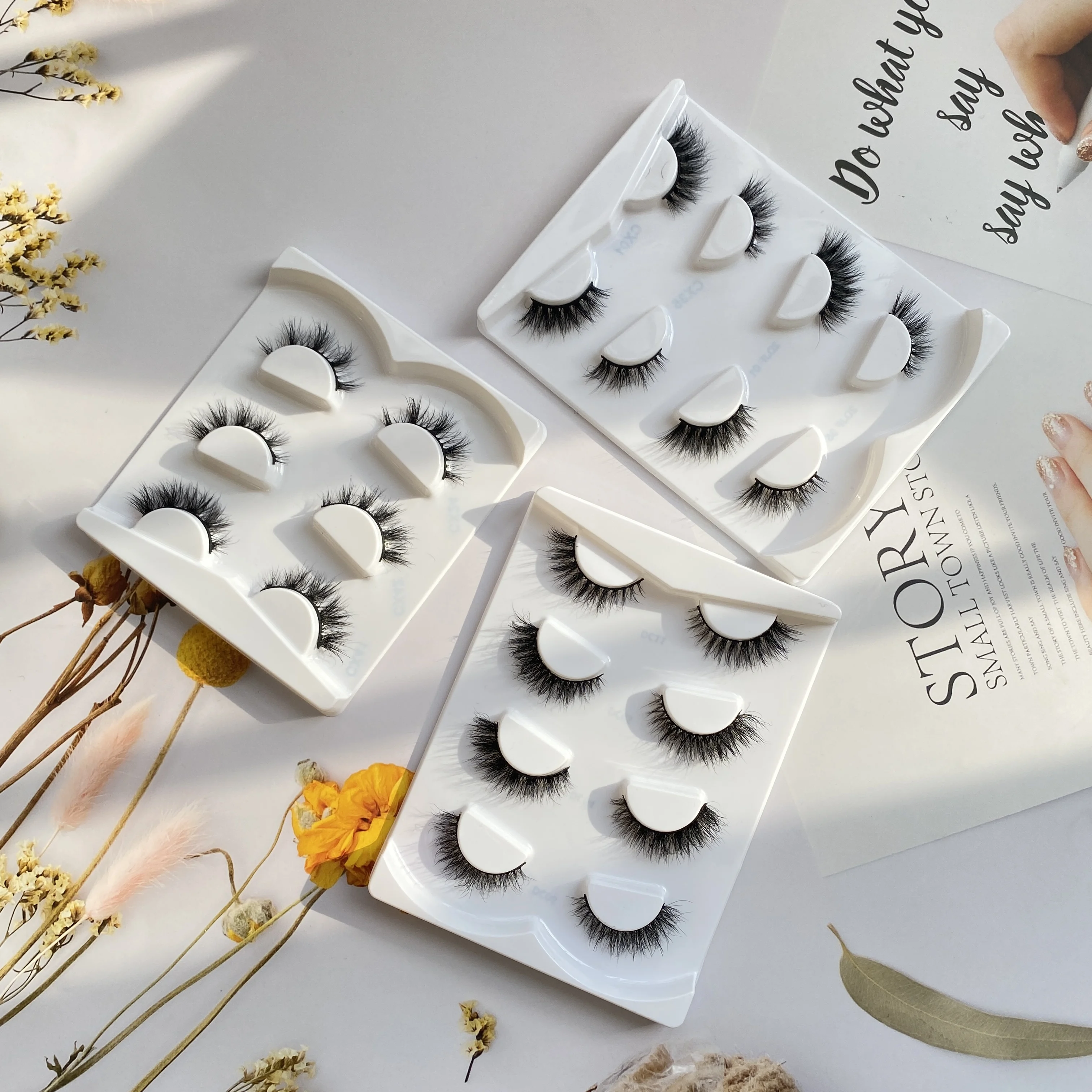 Fluffy curly short MINK lashes Free cruel false eye lashes wholesale  natural 10 12 MM mink eyelashes 3D fluffy lashes