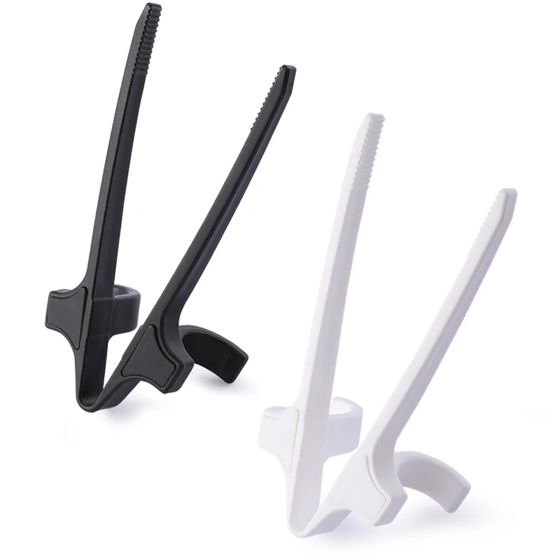 Play game finger chopsticks lazy assistant chopstick holder snacks not dirty geek chopsticks new product finger ring lazy Tool