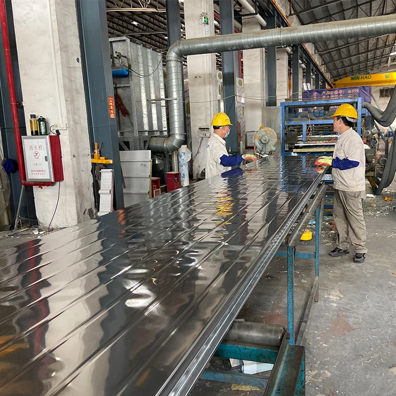 50mm 75mm 100mm Thickness Insulated Exterior Wall Panel Roof Sandwich Panels and Rock Wool Sandwich Panel