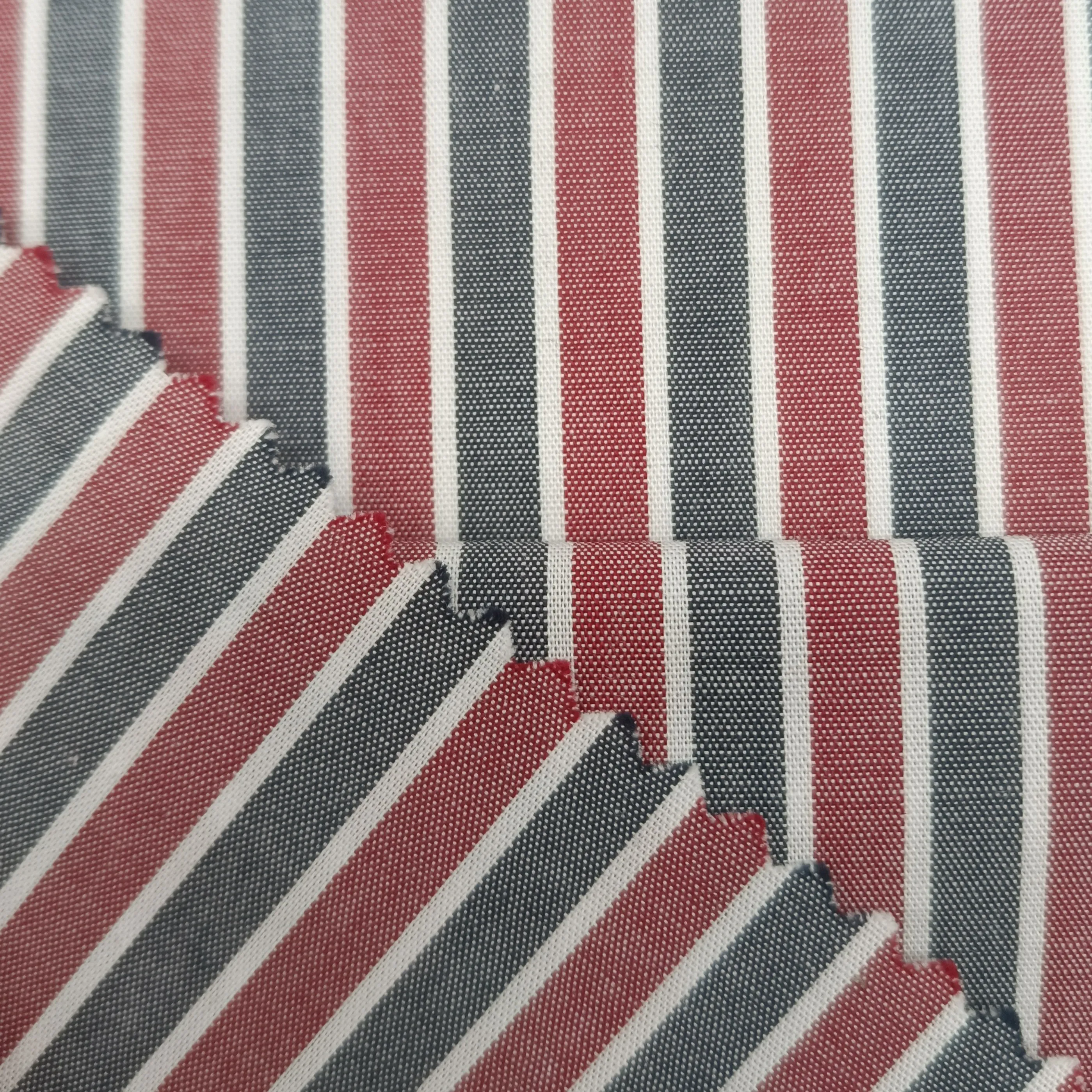 Red and blue stripe yarn-dyed 100% cotton fabric for shirt colour striped fabric