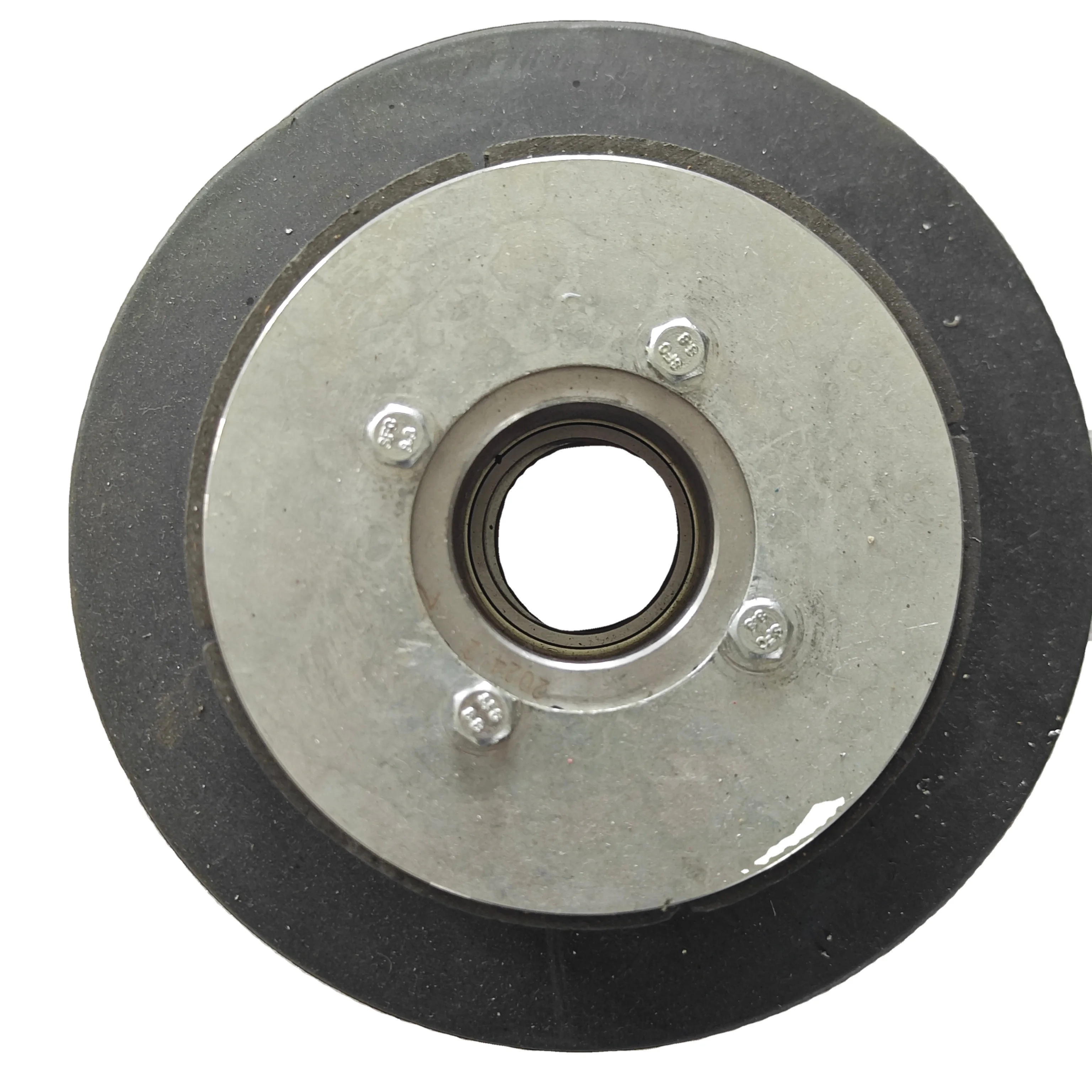 Outdoor Amusement Equipment with Anti slip Safety Rubber Wheels and Customizable Front Wheels