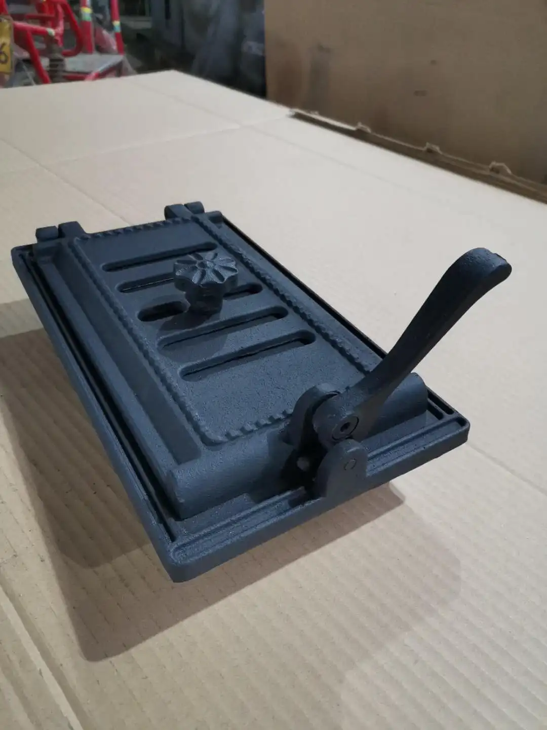Black paint fireplace ash box door with cast iron material