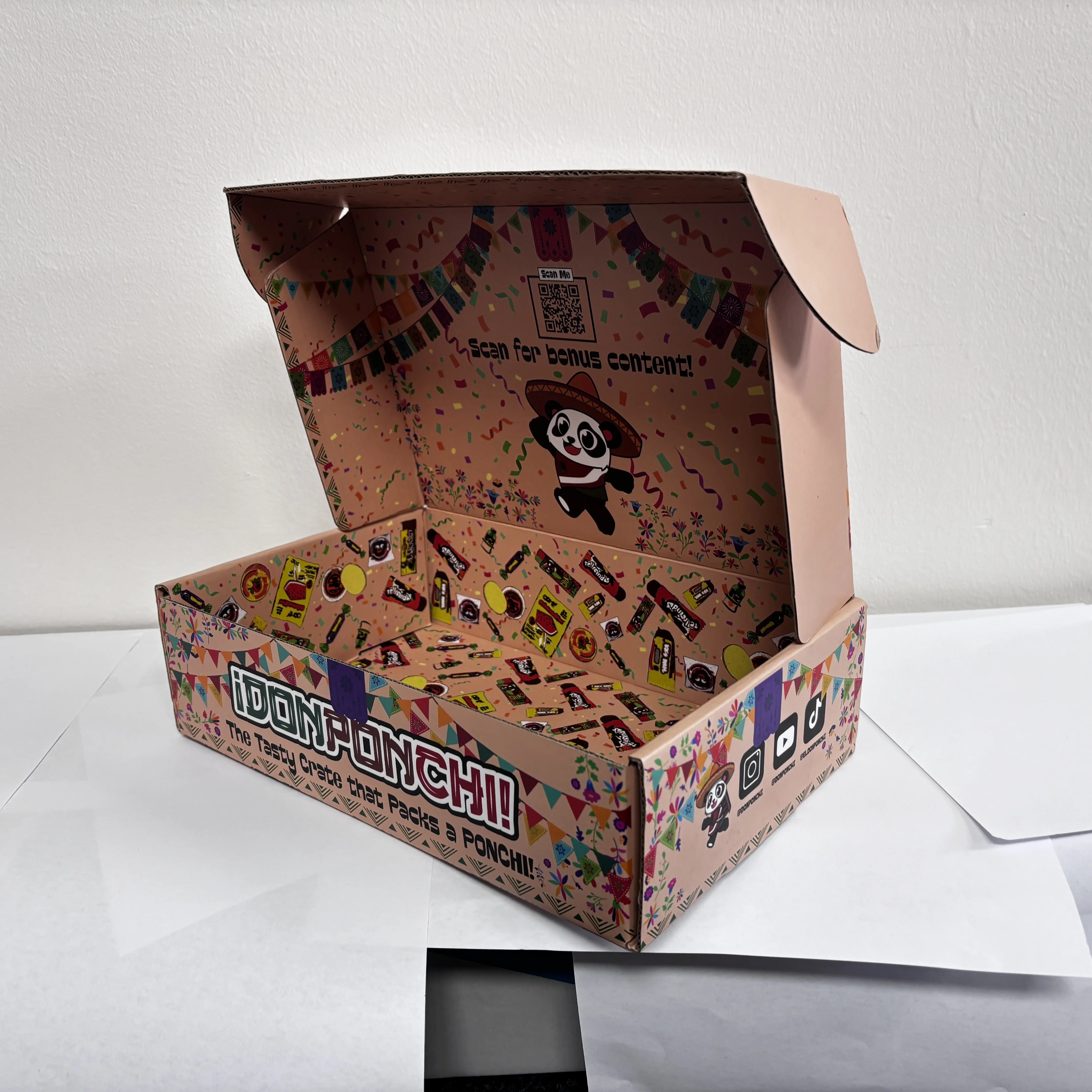 Hot Sale Snack Packaging Corrugated Paper Mailer Box Corrugated Cardboard Food Box Panda Mailer Box Packaging Gift With Logo