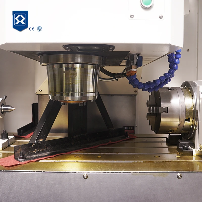 4 оси CNC router машина Вертикальный фрезерный обрабатывающий центр с