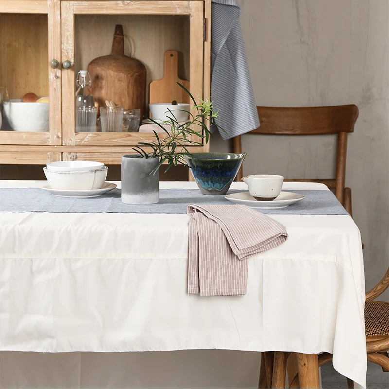 Рождественская скатерть в деревенском стиле для украшения столовой