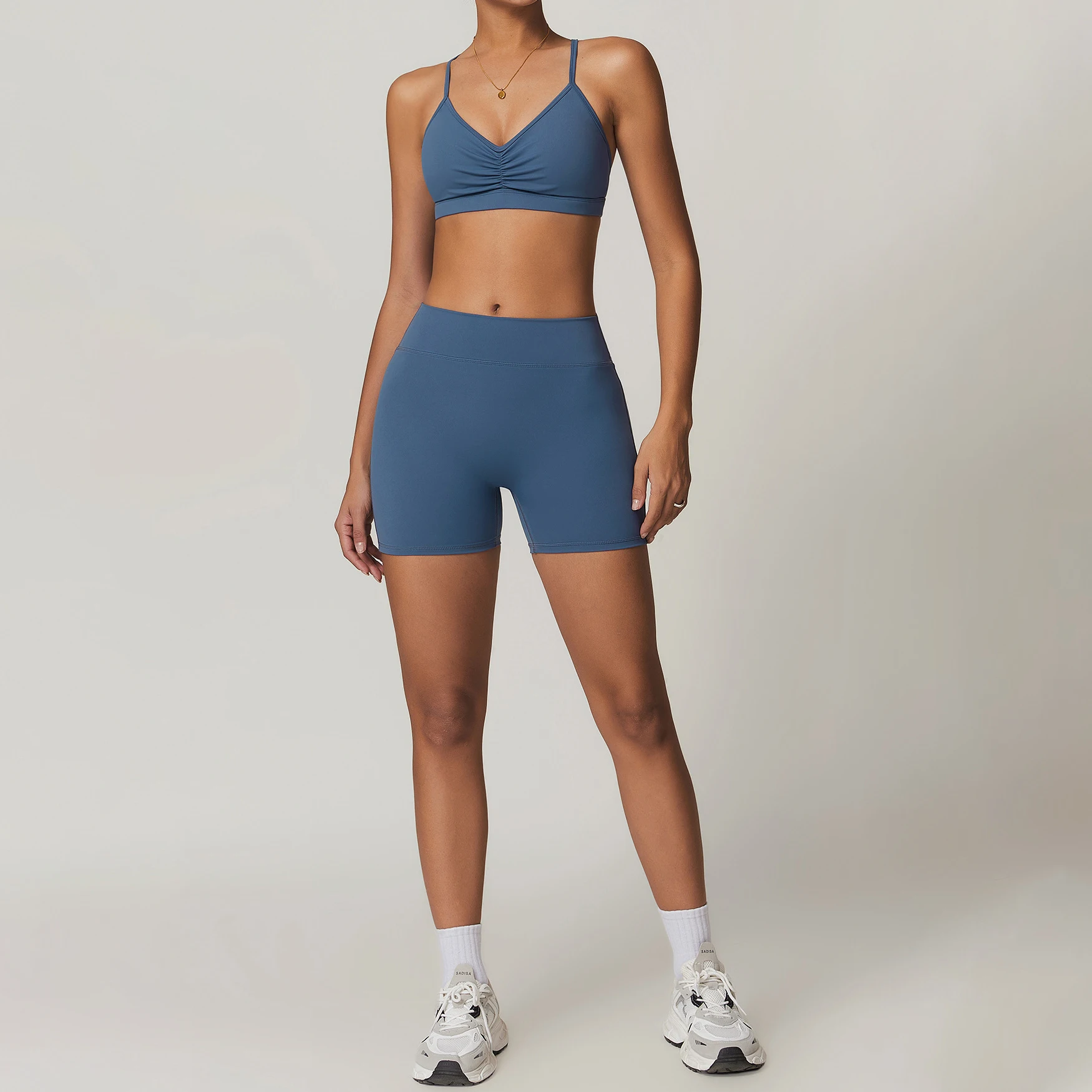 YIYI Summer Soft Fabrics Gym Fitness Set High Stretchy Comfortable Workout Athletic Sets Quick Dry Women Sport Wear