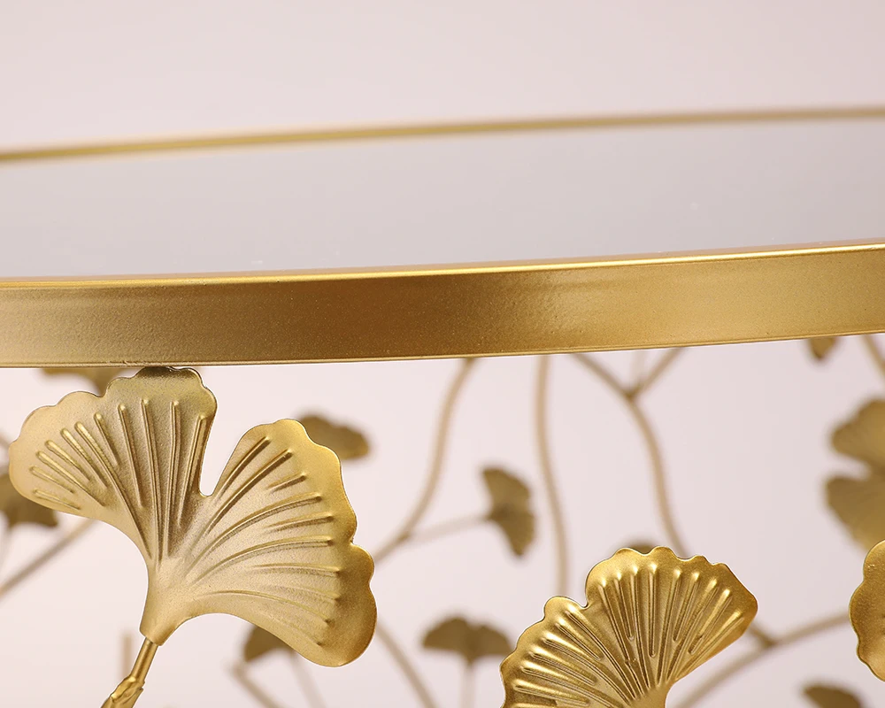 Дизайн зеркала, как опавшие листья золотого круглого железа