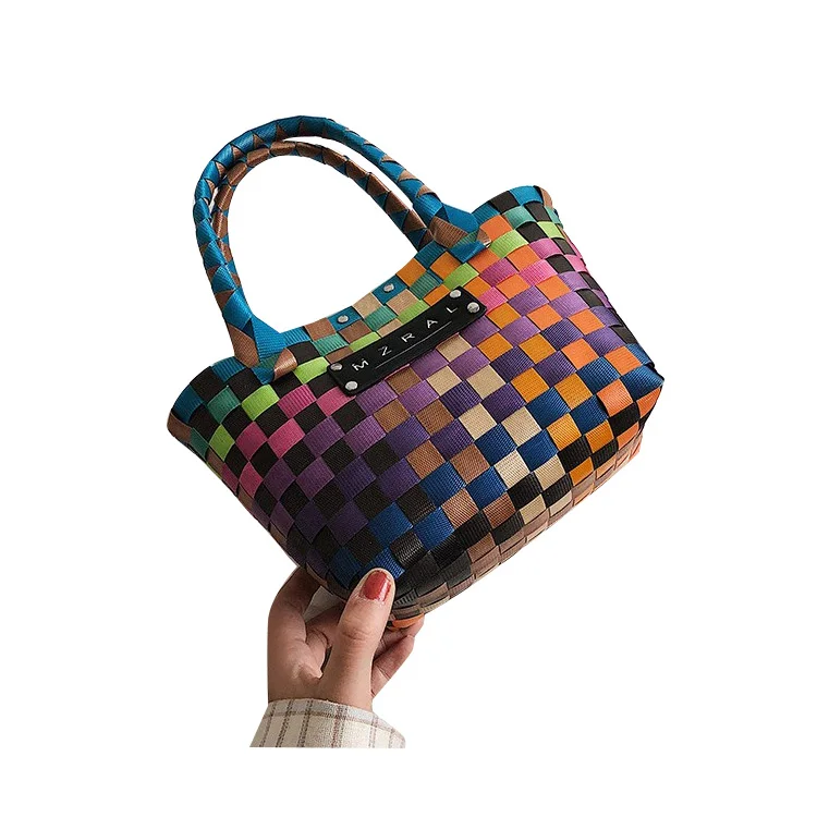 New design plastic knitted small handle bag beach tote bags