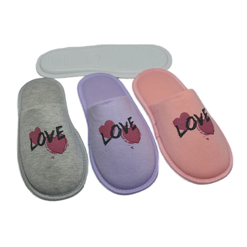 LOVE Printed Plush Slippers Embroidered Logo Soft Closed Toe Anti-Slip TPR EVA Winter Spring Autumn Summer Warm Slippers Hotel