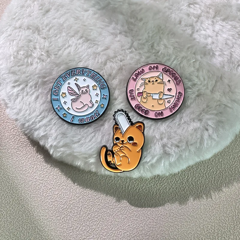 New cartoon can love sunglasses cat circular letter chainsaw cat shape design cute jewelry brooch