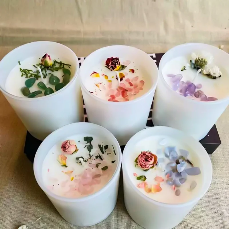 Wholesale affordable rose candle jar soy wax candle for home scents crystal unique scented candle