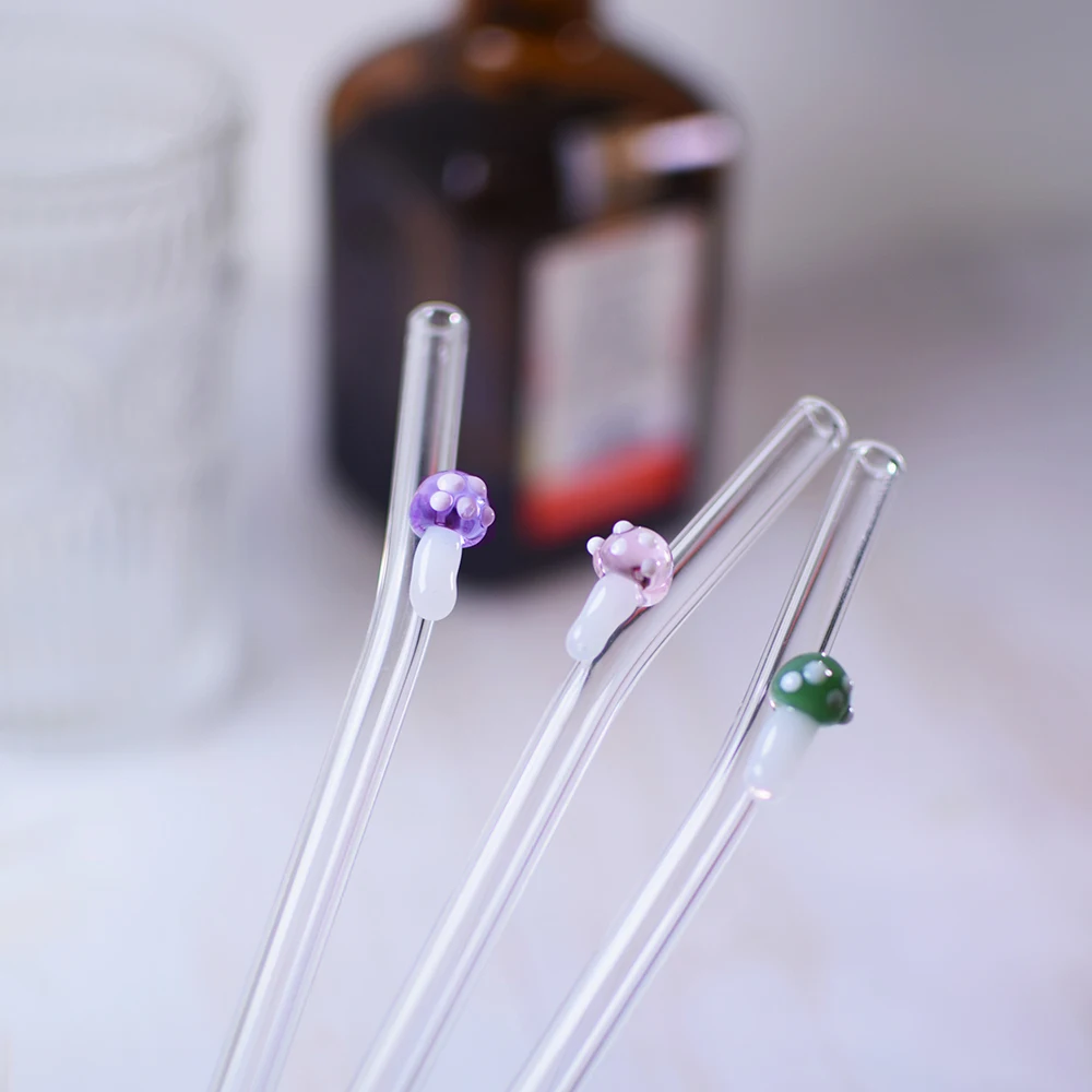 Handmade Mushroom Glass Straw with charms Milk and juice borosilicate glass transparent bent straw reusable