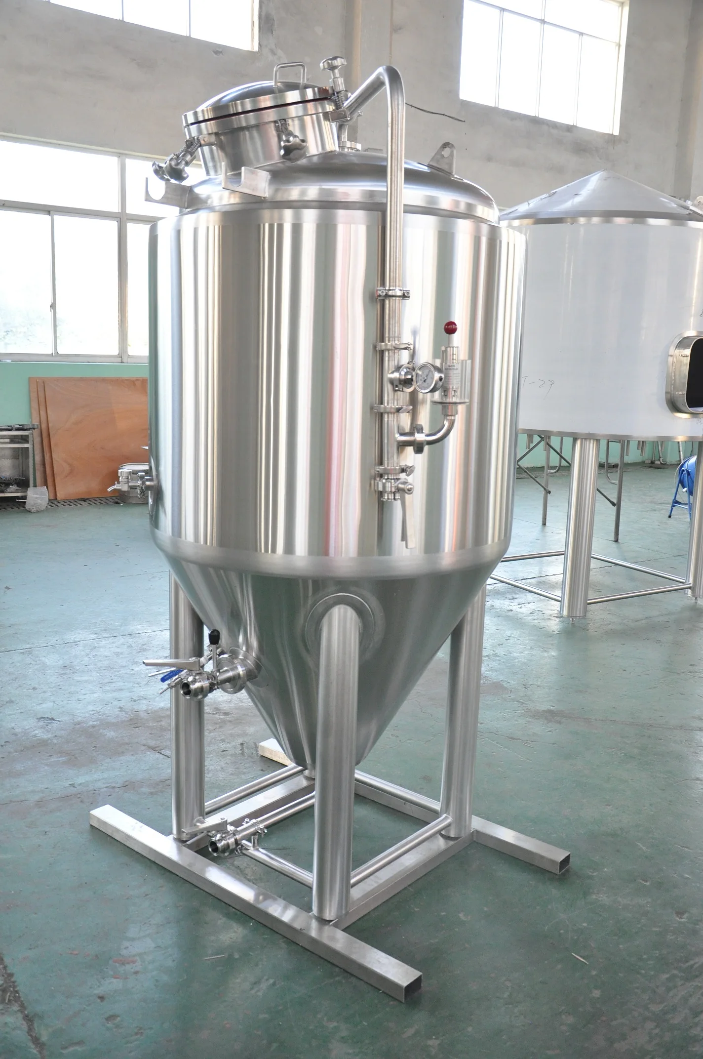 
glycol jacket 500L beer fermenter tank 