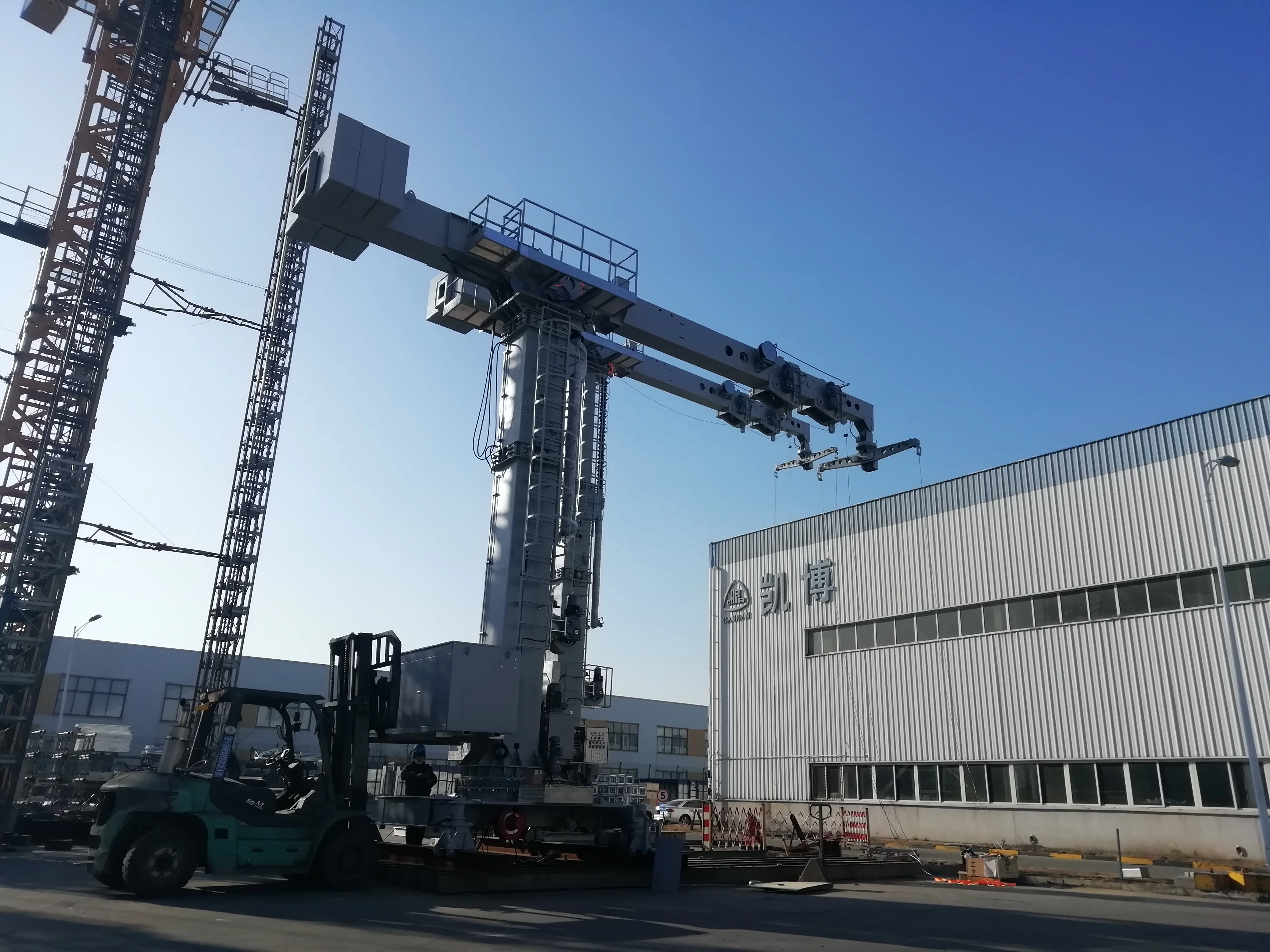 BMU window cleaning lift equipment for building facade cleaning