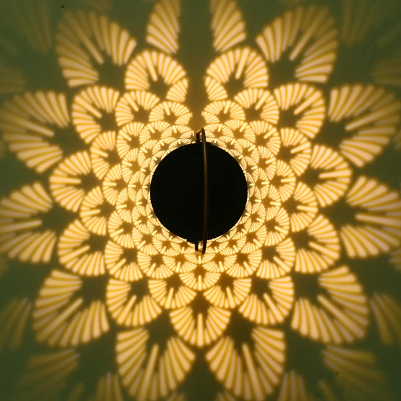 Outdoor Solar Powered Waterproof Hollow Lanterns Honeybee Hanging Light Patio Yard Metal Landscape Solar Garden Lights for Home