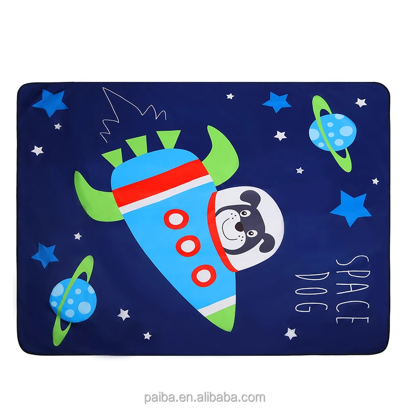 Free Sample Manufacturers OEM/ODM Beach Summer Camping Waterproof Lightweight Big Pouch Polyester Picnic Mat