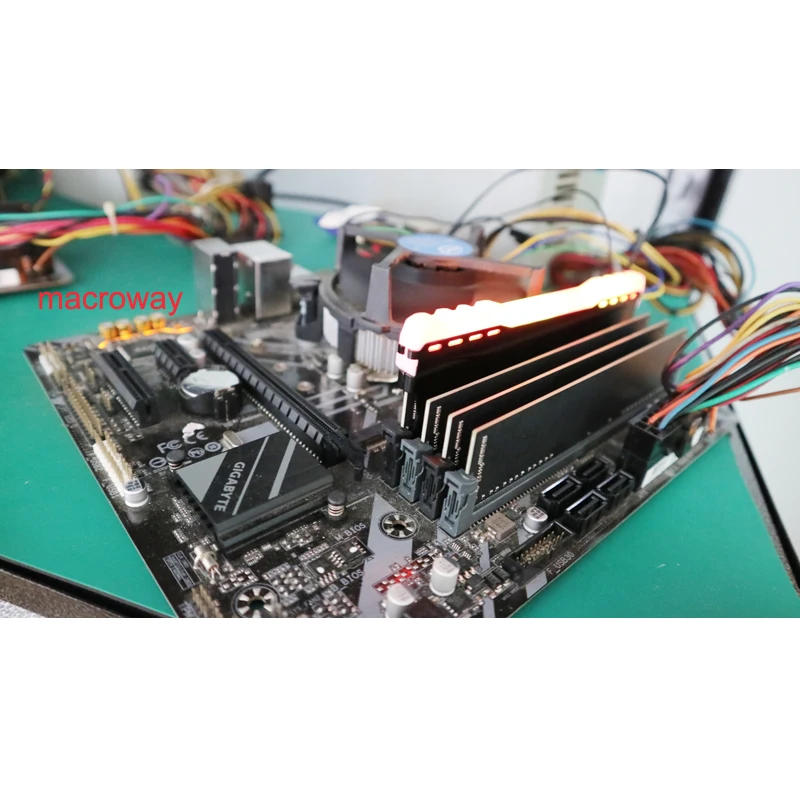 Запасные части для компьютера лучшая Память ddr4