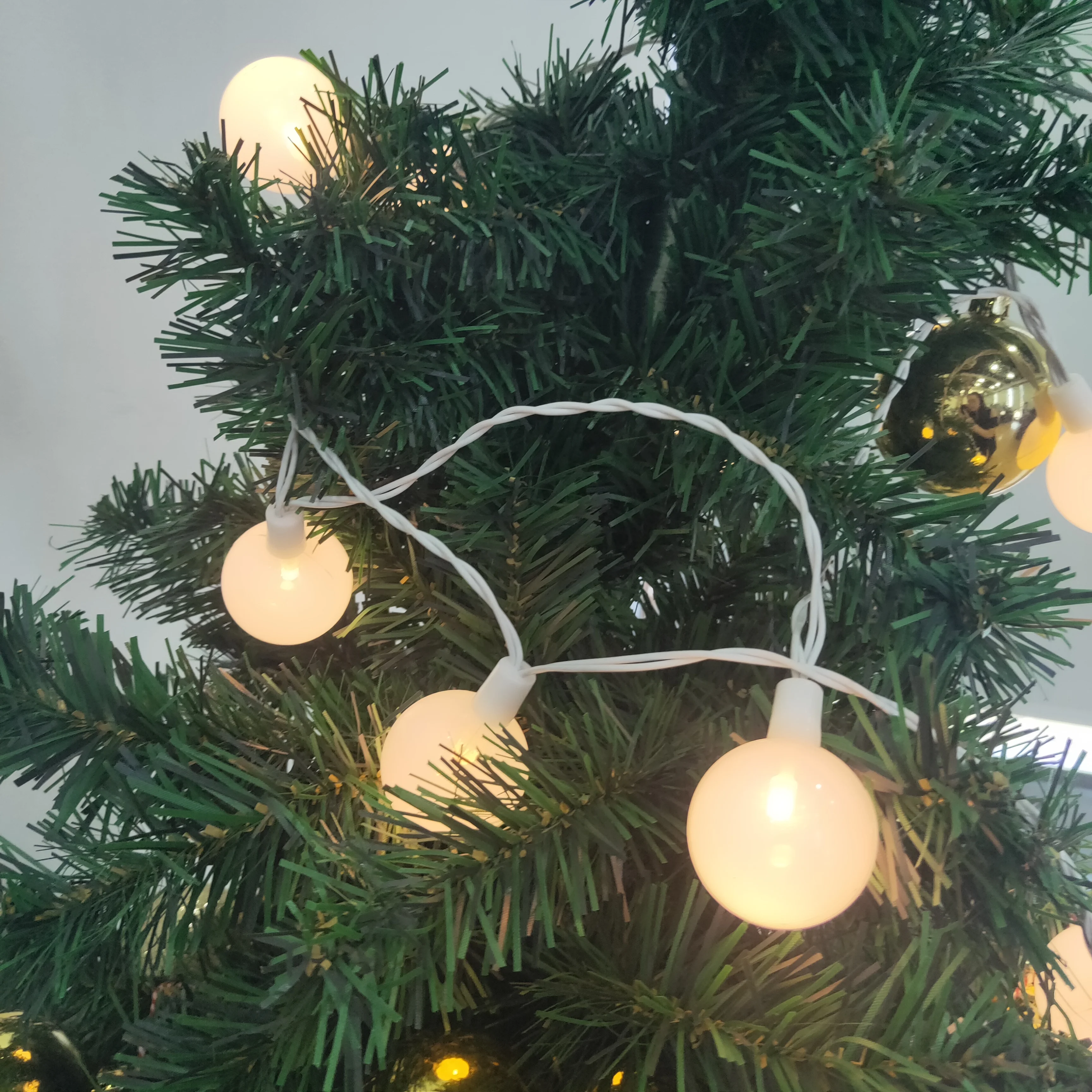  Valentines Day Decor 10LT LED Lights String White Globe Ball Shape Warm Color With Timer