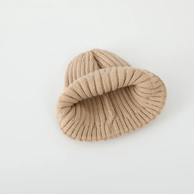 New arrival children embroidery letter cap winter warm 2-6 years kids knitted beanie hat