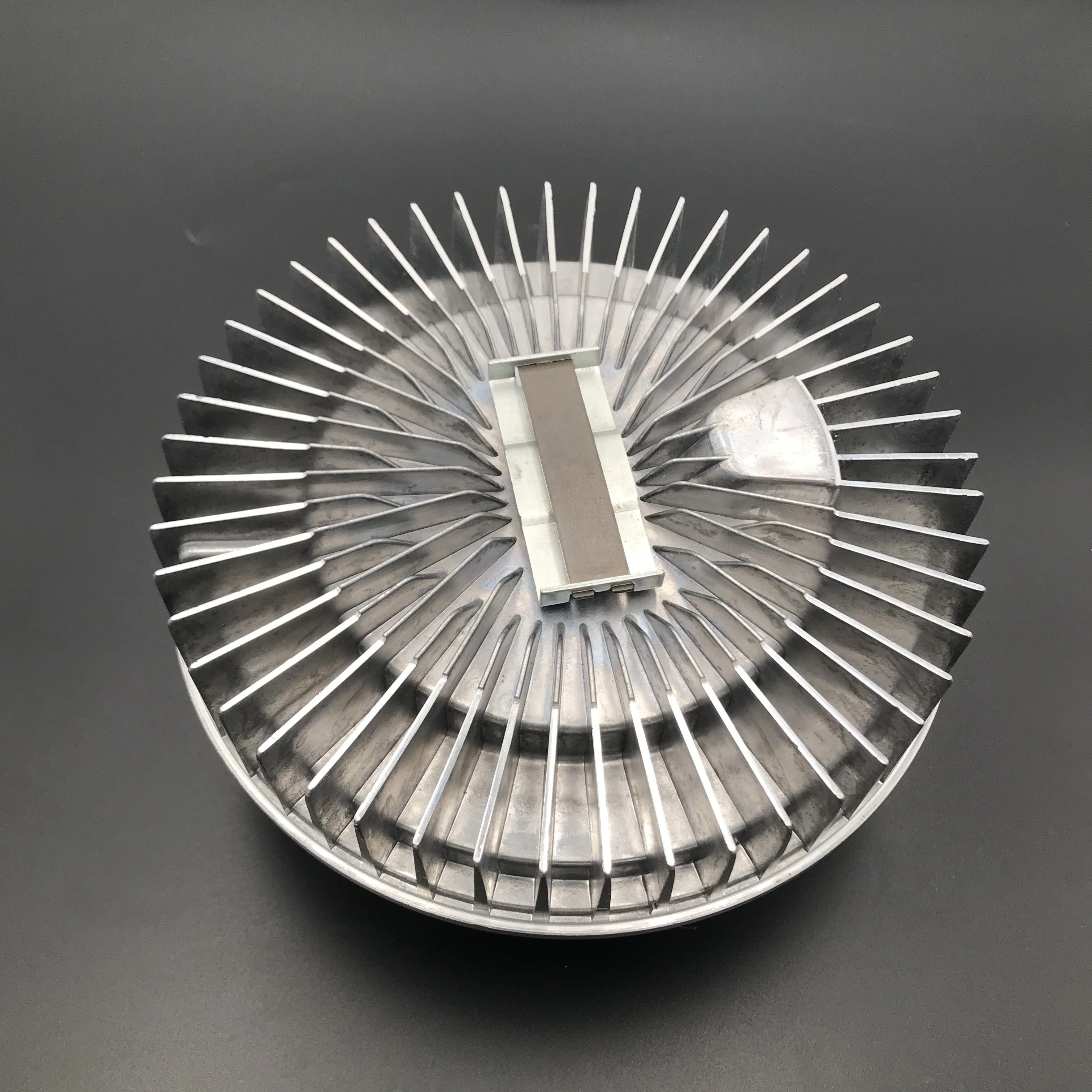 WL2115150 Viscous Fan Clutch for Mazda WL BT50 Ford Ranger WL Engine WL21-15-150 WL61-15-150 WL81-15-150A