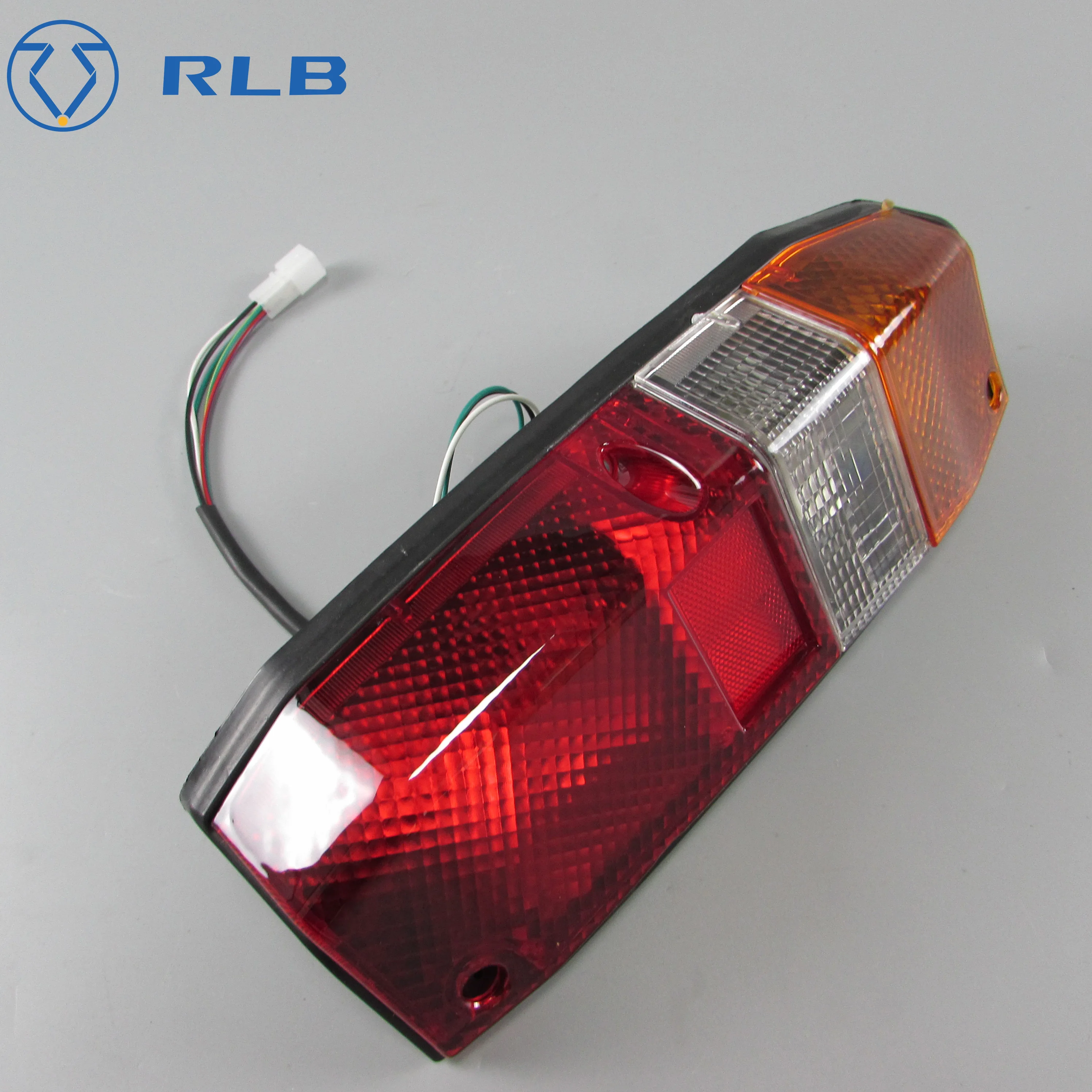 High quality tail lamp R 81550-69105 for Landcruiser HZJ76,78,79