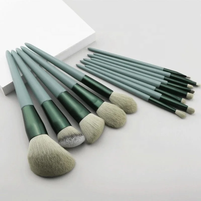 LOW MOQ Custom LOGO 13pcs Professional Make up Brushes Set Green Eyebrow Brush Face Powder Blush Makeup Brush With Storage Bag