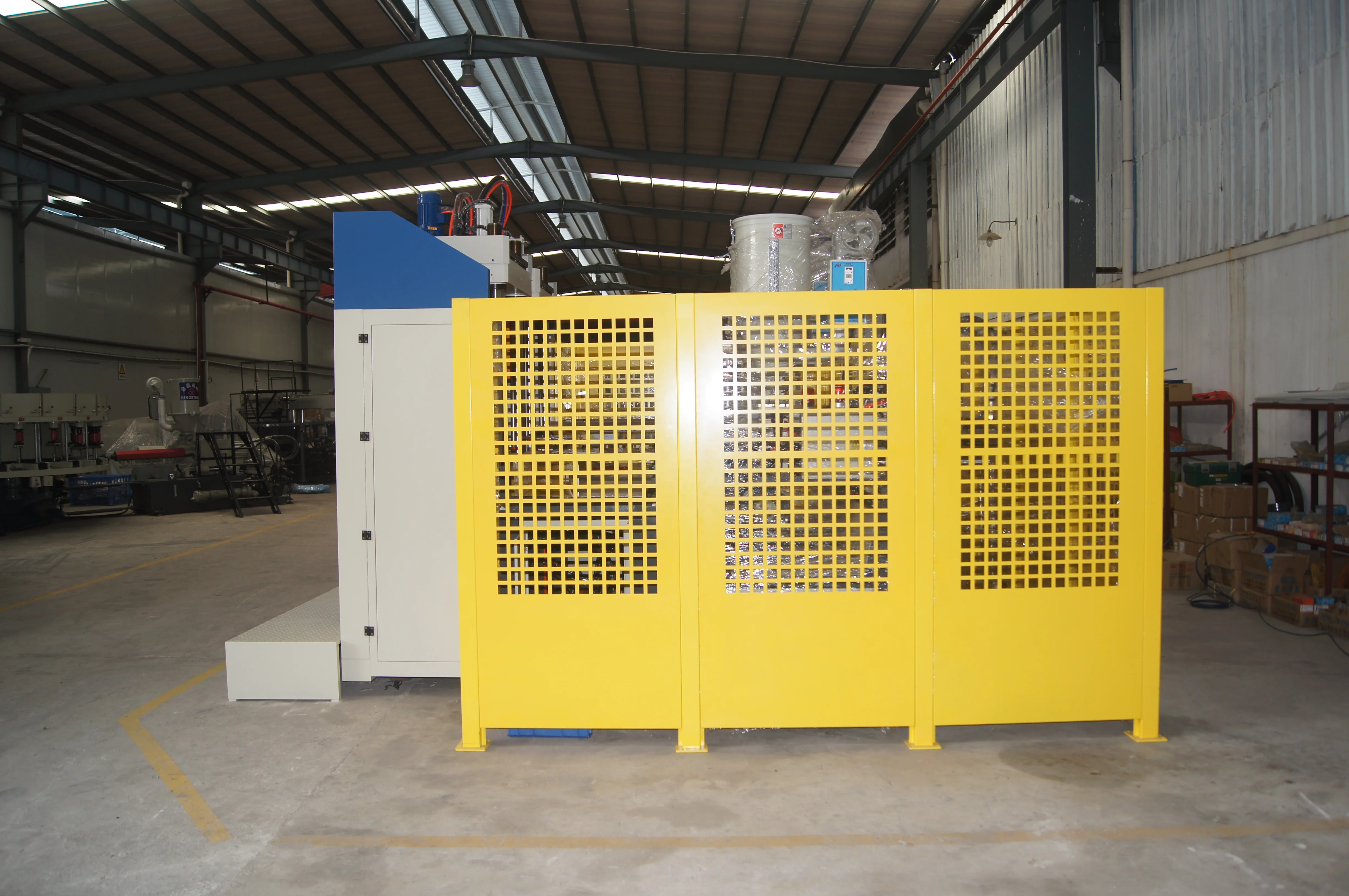 Plastic Shoe Sole Injection Molding Machine in TPU PVC TR TPR Materials