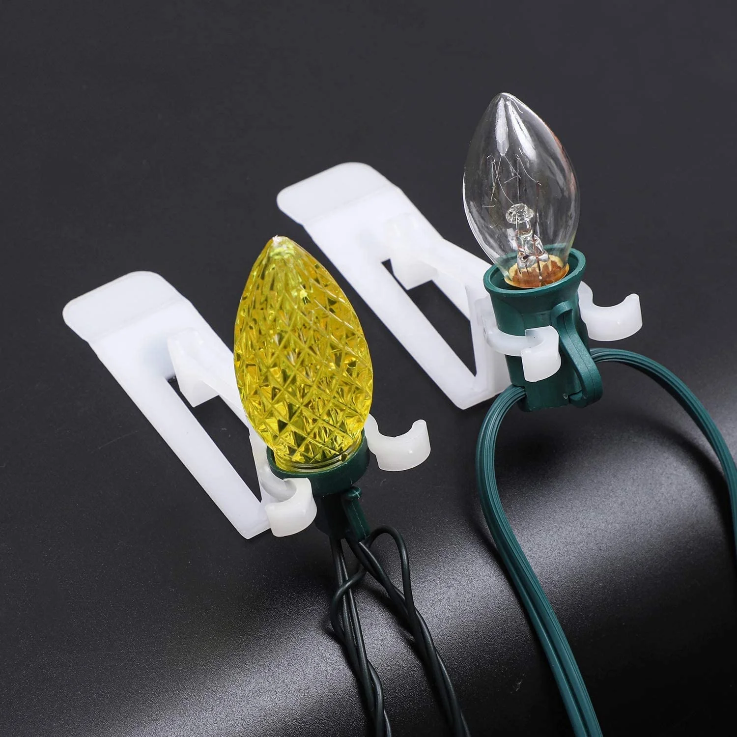 Outdoor C7 C9 Christmas Lights Clips for Gutters Shingles and Roof