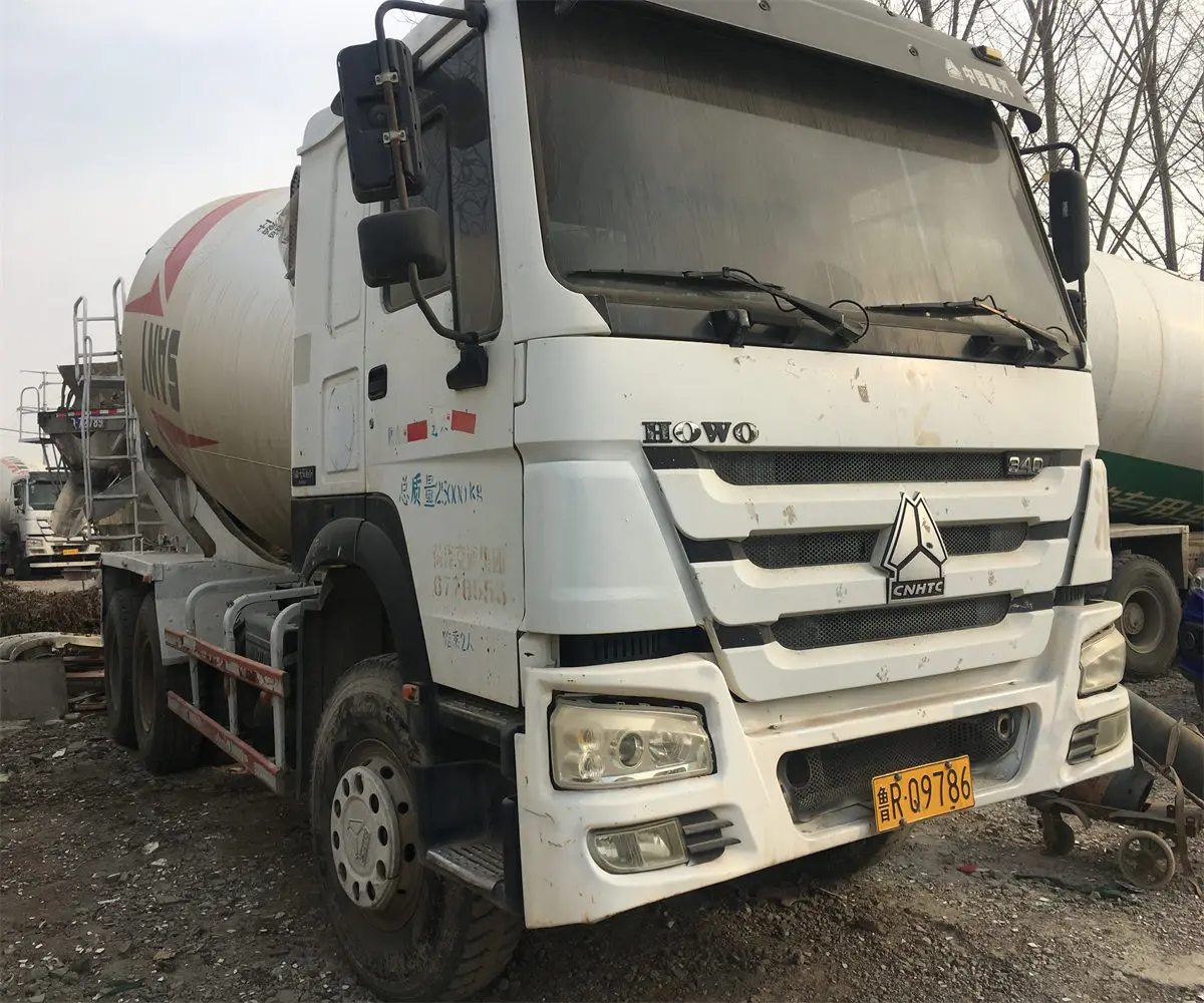Used Japan made  Hino 700 500 mixer truck Howo Shacma 18cbm 14cbm 12cbm 10cbm concrete mixer trucks original paint spare part