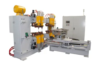 Multi-thickness Workpiece MF Robotic Gun Spot Welding Machine For Automobile Manufacturing