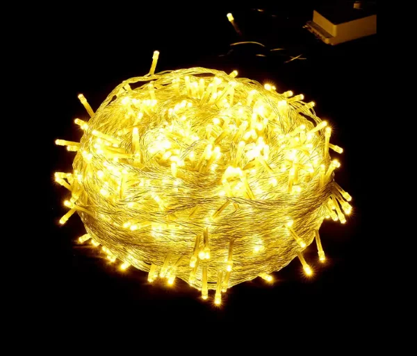 Curtain string lights