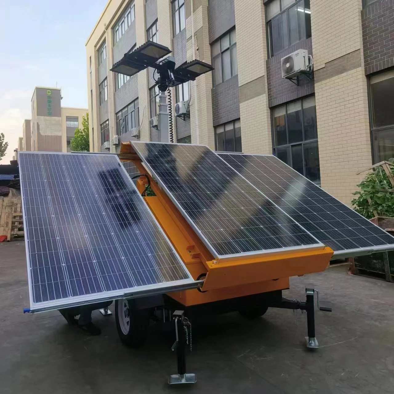 Mobile Monitoring System Outdoor Wireless CCTV Camera Trailer Solar Light Tower