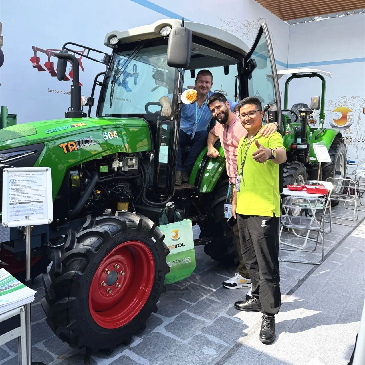 Tractor 25Hp 30Hp 45Hp 50Hp 75hp Farm Agriculture Tractor Small 4wd Agricultura 4x4 Compact Farming Tractors