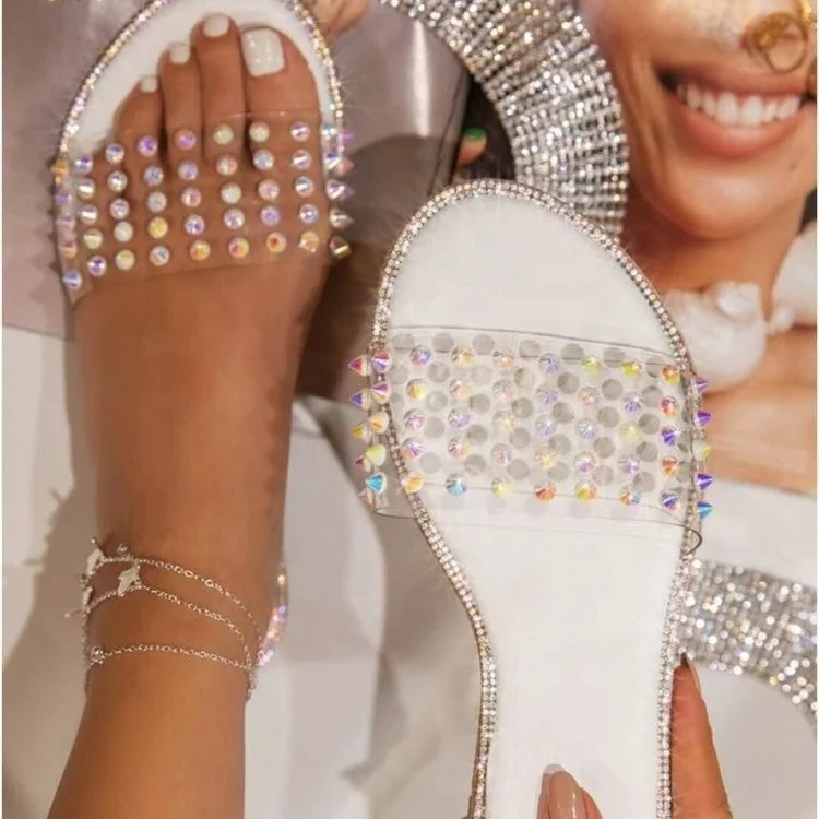 
2021 Summer Women Rhinestone Sandals Casual House Shoes Wholesale Ladies Slide Footwear New Fashion Women Rivet Flat Slippers 