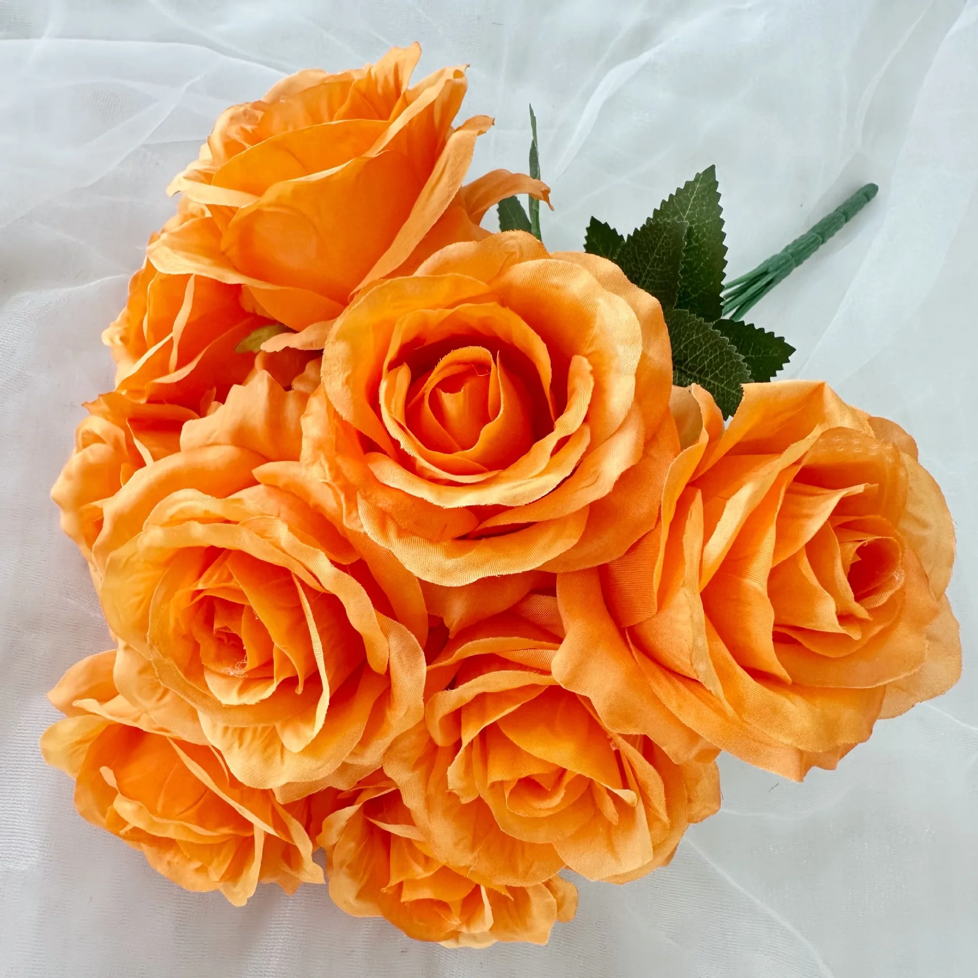 Wholesale 9 Heads Flowers Bunch Red Roses Blue Crystal Rose Heads Silk Flowers Real Black Decor Artificial Flower