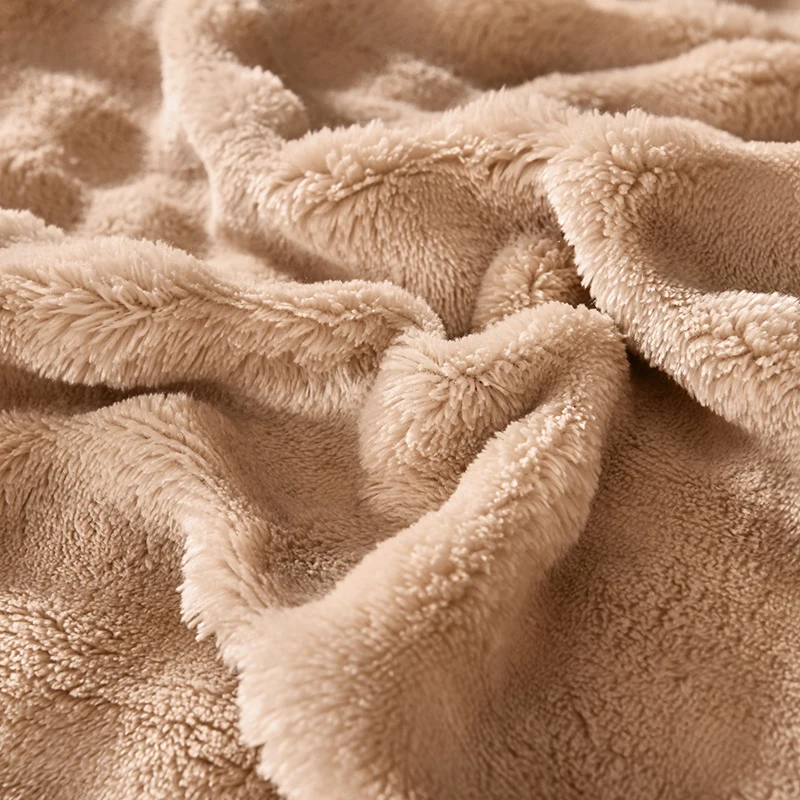 Wholesale Custom Cozy Ultra Soft Cloud Like Fluffy 100% Polyester Solid Double Layer Rabbit Fur Blanket