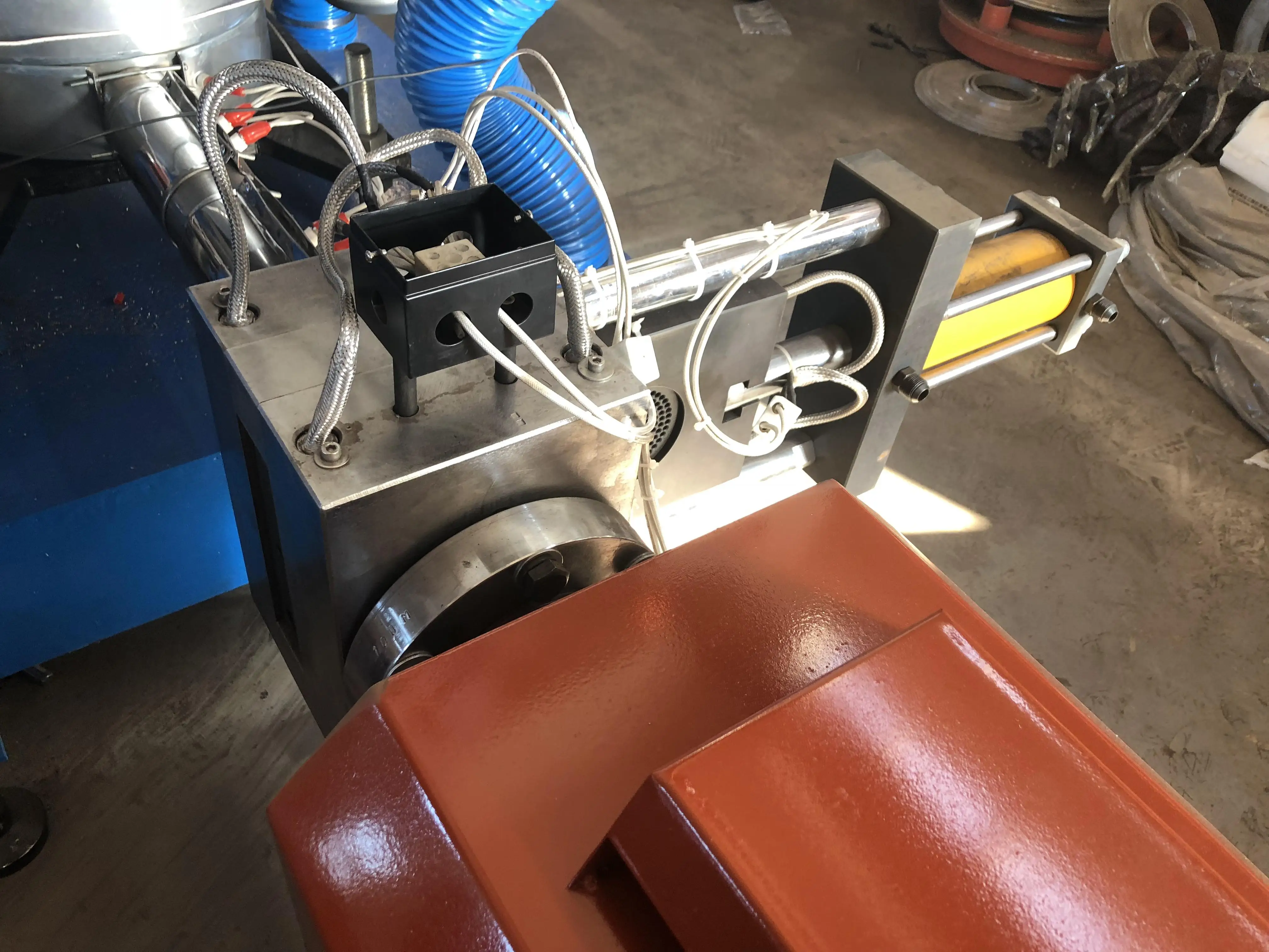 High Speed ABA 3 2 Layer HDPE LDPE PE Blown Film Extruder Agriculture Polyethylene Plastic Film Blowing Machine Price