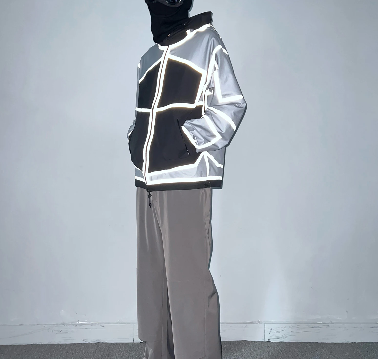 Men Custom Jackets Coats Clothing Manufacturer Outdoor Waterproof Anorak Zip Up Safari Windbreaker Reversible Reflective Jacket