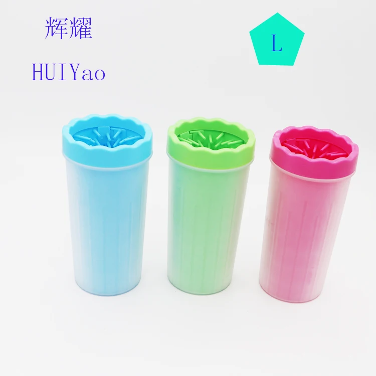 
New design and production dog foot cleaner paw cleaner cup pet foot cleaner 