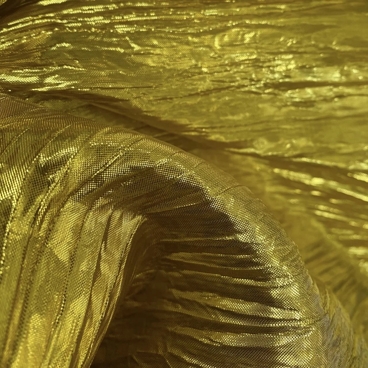 Crinkle  Metallic Gold fabric for skirt dress
