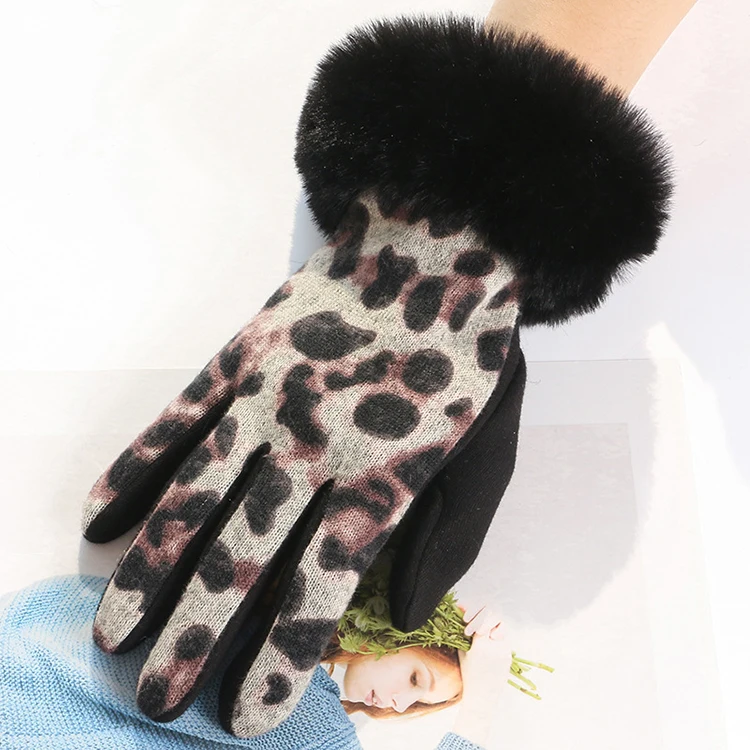 Outdoor Leopard Pattern Imitate Rabbit Fur Touch Screen Winter Fashion Fur Gloves