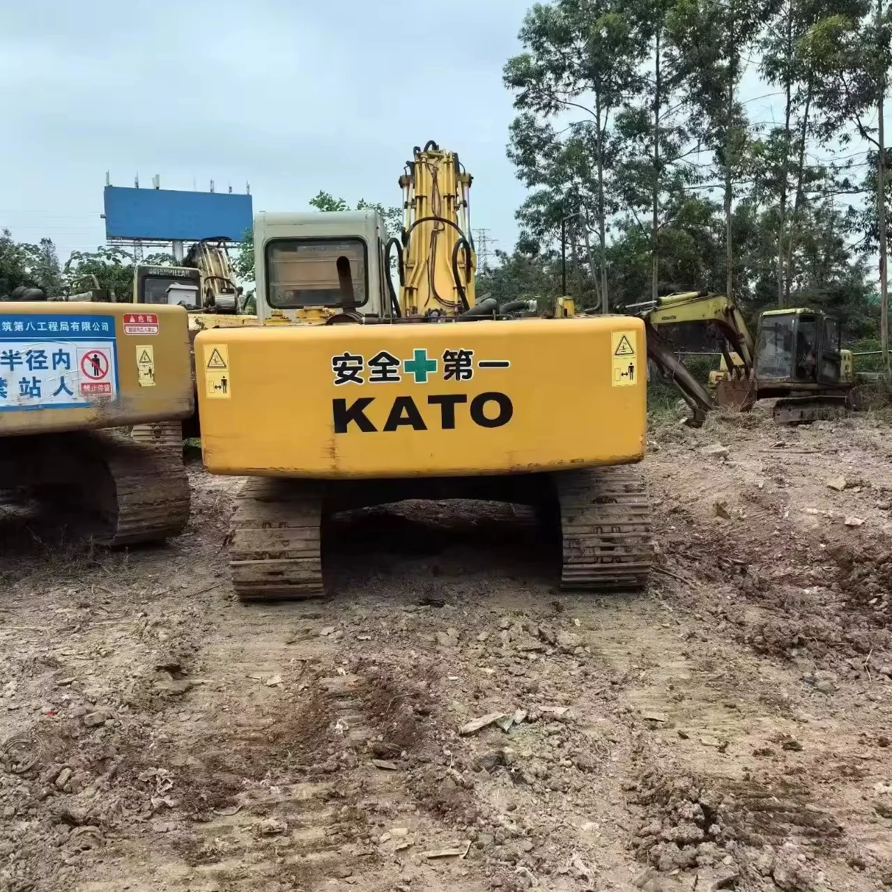 Дешевый подержанный гусеничный экскаватор Като HD820-1 ЭКСКАВАТОР КАТО б/у экскаватор для продажи
