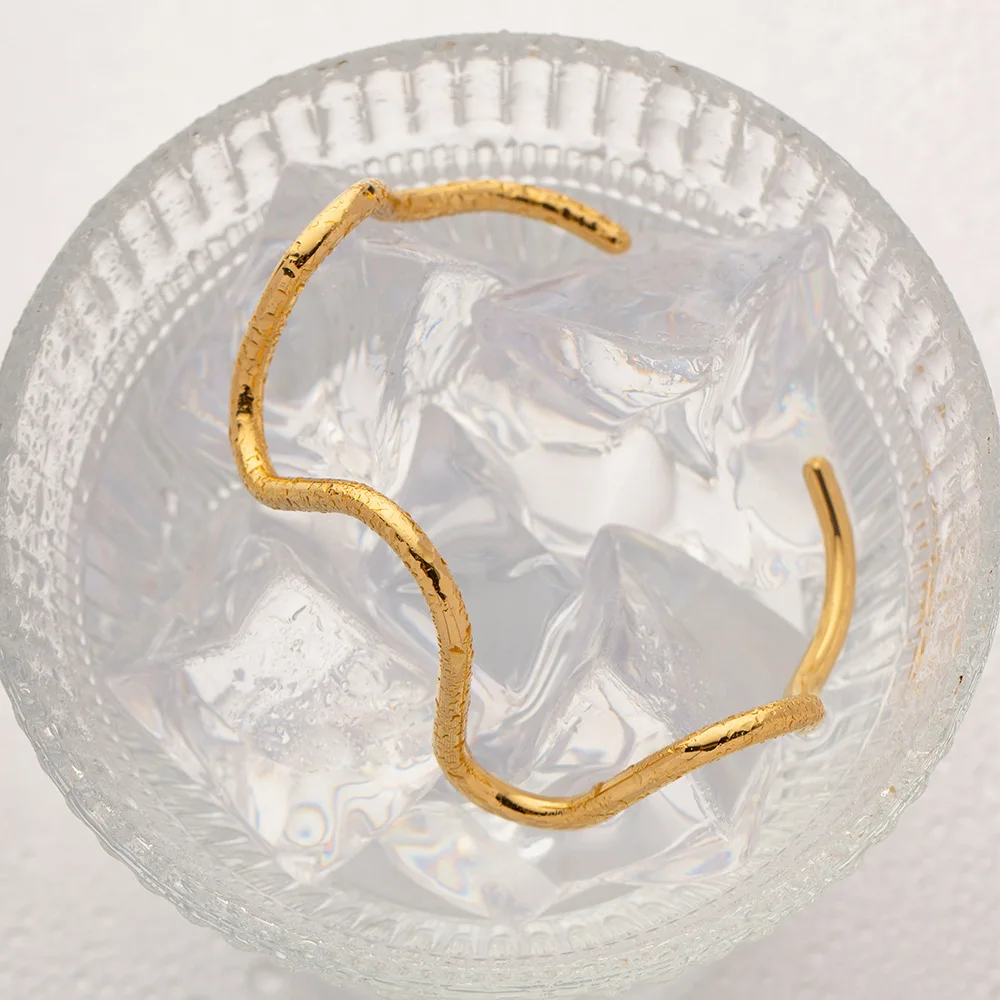 INS Minimalist Style 18k Plated Jewelry Stainless Steel Bracelet Thin Line Open Bracelet PVD Gold Plated Twisted Bracelet Femme