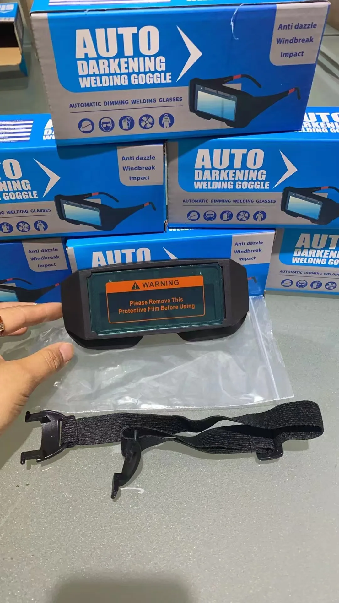 Auto Dimming Lens Safety Eye Protection Goggles Welding Glasses Gafas Protectoras Gafas Para Soldar 100 Pcs in One Carton